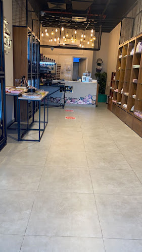 SHOP NO. 3 - Wasit St - opp. AL QASSIMI HOSPITAL - Al Abar - Halwan - Sharjah