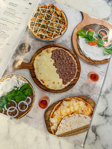 Opinii despre On The Wood - Ajman în Ajman - Hospitality and gastronomy