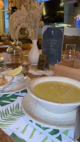 Opinii despre AVE Dubai în Dubai - Hospitality and gastronomy