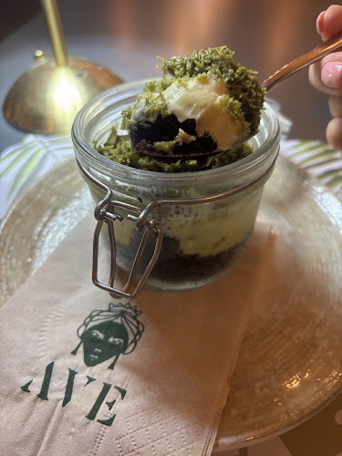 Comentarii opinii despre AVE Dubai