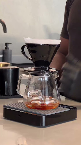 Opinii despre The bench în Abu Dhabi - Hospitality and gastronomy