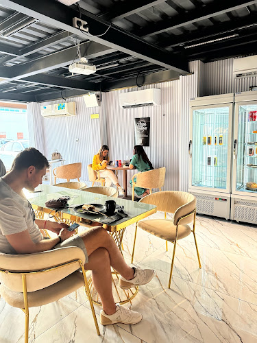 4689+XM - Al Quoz - Al Quoz Industrial Area 3 - Dubai