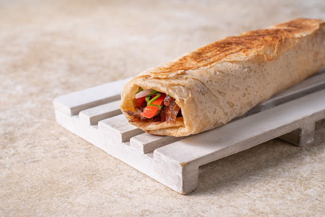 Opinii despre Uncle Shawerma Khalidiya în Abu Dhabi - Hospitality and gastronomy