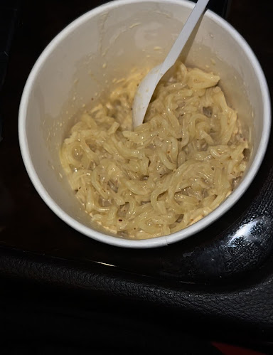 Opinii despre Jenan cafeteria UNIVERSITY CITY RD MUWAILEH COMMERCIAL | كافتيريا جنان طريق المدينة الجامعية منطقة مويلح التجارية الصناعية în Sharjah - Hospitality and gastronomy