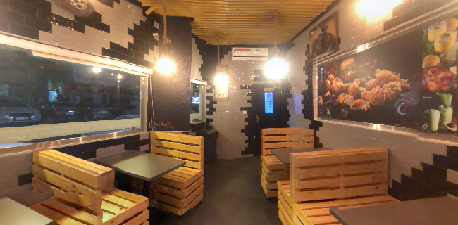 Opinii despre Chicken world Outlet 1 în Sharjah - Hospitality and gastronomy