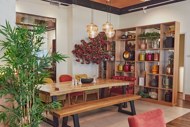 Deniz Restaurant and Café