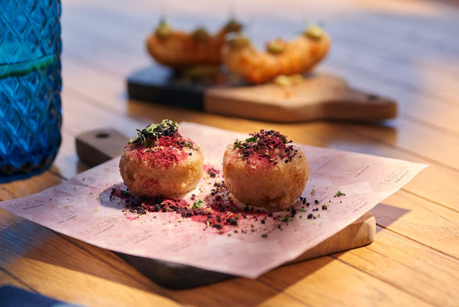 Jumeirah Beach Rd - Jumeira First - Jumeirah 1 - Dubai