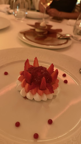 Opinii despre Bagatelle Dubai în Dubai - Hospitality and gastronomy