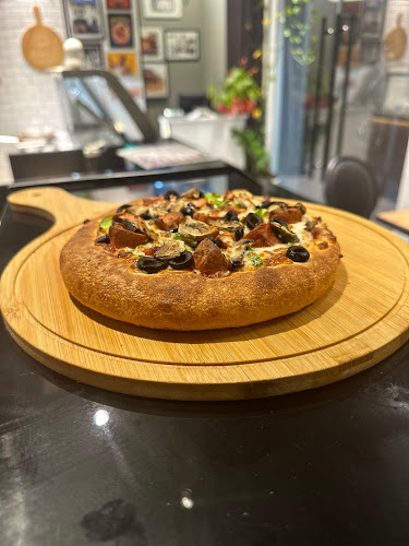 Opinii despre Pizza Inn în Dubai - Hospitality and gastronomy