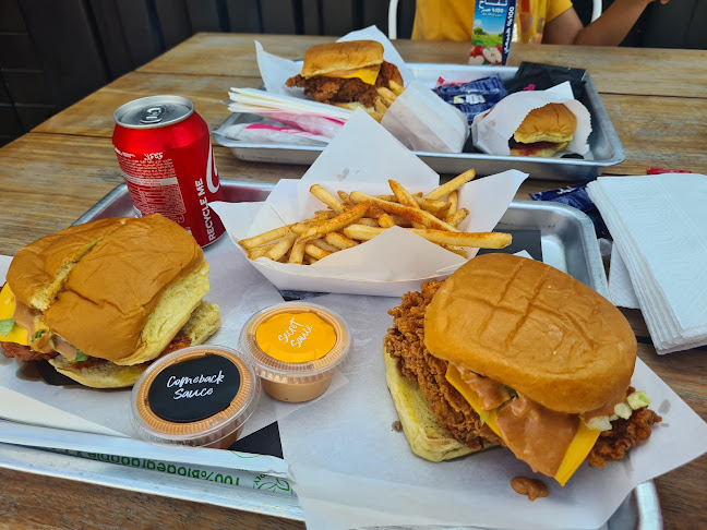 Pickl Lagoon Stop - Ras Al-Khaimah