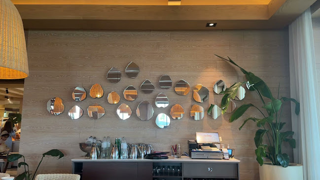 Opinii despre Sea Breeze Anantara Restaurant în Ras Al-Khaimah - Hospitality and gastronomy