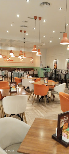 La Brioche Dalma Mall - Hospitality and gastronomy