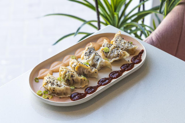 Kefi Books, Board Games & Cafe