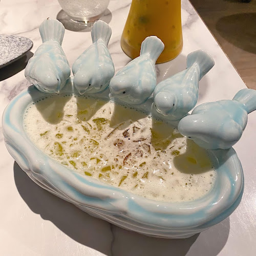 Comentarii opinii despre Trèsind Dubai