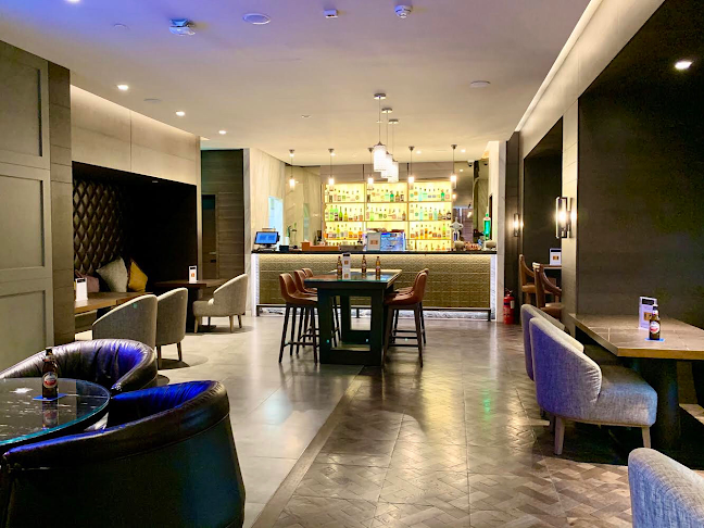 G&T Club Lounge - Dubai