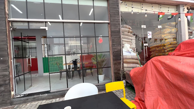 Opinii despre Burgerito în Sharjah - Hospitality and gastronomy