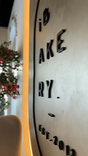 Opinii despre iBakery Cafe în Sharjah - Hospitality and gastronomy