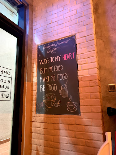 Opinii despre Friends Avenue Cafe JLT în Dubai - Hospitality and gastronomy