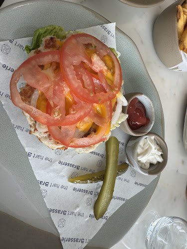 Opinii despre The Hart Brasserie în Dubai - Hospitality and gastronomy