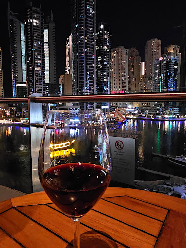 Opinii despre Cargo Dubai în Dubai - Hospitality and gastronomy