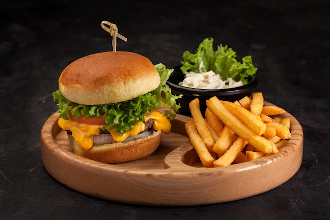 Litchy Sushi Bar - Hospitality and gastronomy