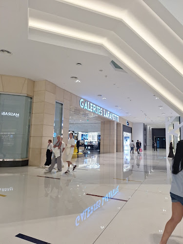 MOISHI - Dubai Mall - Hospitality and gastronomy