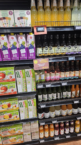 Organic Foods & Café (Mirdif) - Dubai