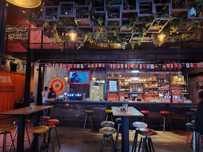 Lock, Stock and Barrel - Hospitality and gastronomy