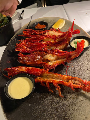 Address Downtown Hotel, Lobby Level - Sheikh Mohammed bin Rashid Blvd - Downtown Dubai - Dubai