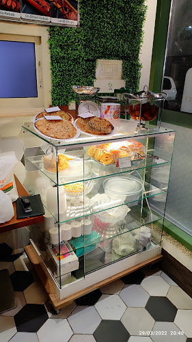 Behind Ansar Mall, Al Zarouni Building Shop No. 5 - Sharjah