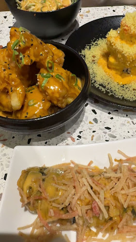 Opinii despre Food Box Restaurant în Sharjah - Hospitality and gastronomy