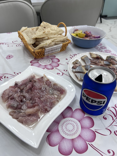 مطعم جبل على