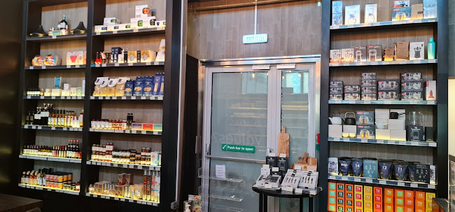 Jones The Grocer Al Muneera - Hospitality and gastronomy