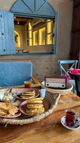 Comentarii opinii despre لقمة ولقيمات