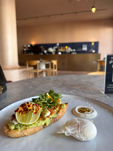 5 Al Almas 2 St - Khalifa City - SW18 - Abu Dhabi