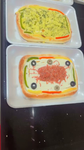 Opinii despre Alandalus Bakery and Sweets -مخبز وحلويات الاندلس în Sharjah - Hospitality and gastronomy