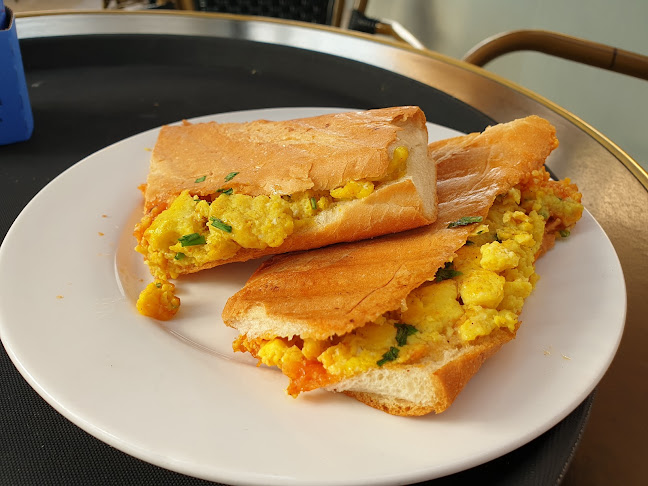 نيرو كافيه Caffè Nero