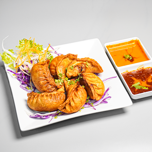 MomoStreet Restaurant - Al Nahda Dubai - Hospitality and gastronomy