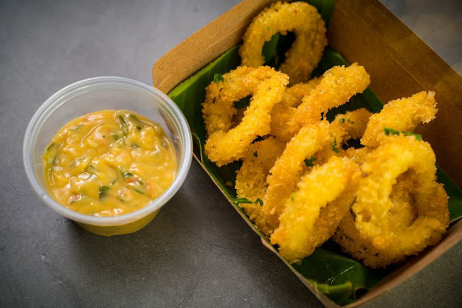 Comentarii opinii despre YOLK’D