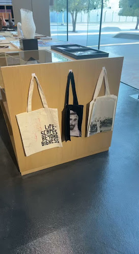 AURO Cafe at Warehouse421 - Abu Dhabi