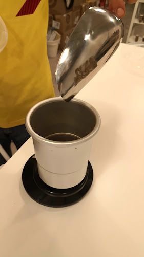 Comentarii opinii despre AURO Cafe at Warehouse421