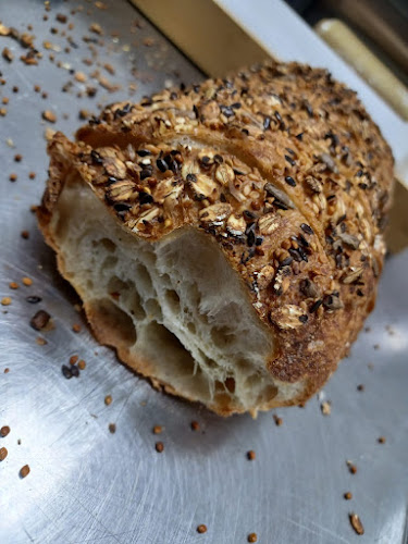 Comentarii opinii despre Mamadou Konate Bakery - مخبز مامادو كوناتي