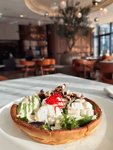 Comentarii opinii despre Risen Café and Artisanal Bakery, Dubai Marina