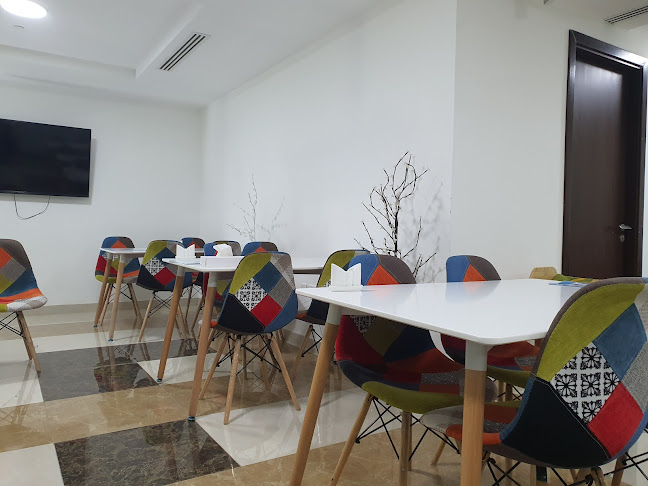 الشاطئ الأزرق كافيه