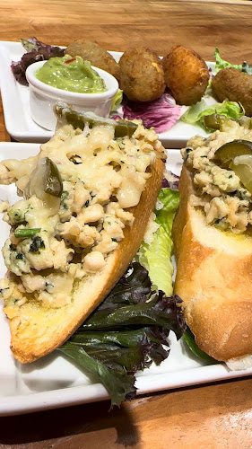 La Contessa Restaurant DMCC - Hospitality and gastronomy