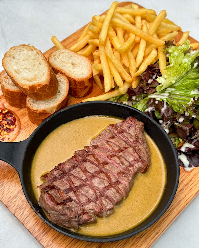 Opinii despre Swiss Butter - Novotel Al Bustan în Abu Dhabi - Hospitality and gastronomy