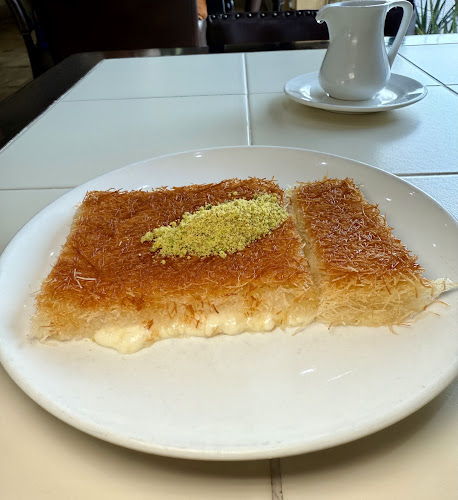 Opinii despre Al Samadi Sweets în Dubai - Hospitality and gastronomy