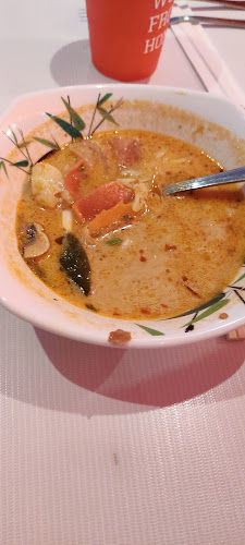 Opinii despre Cafe Isan (JLT) - Authentic Thai Street Food Restaurant & Bar în Dubai - Hospitality and gastronomy