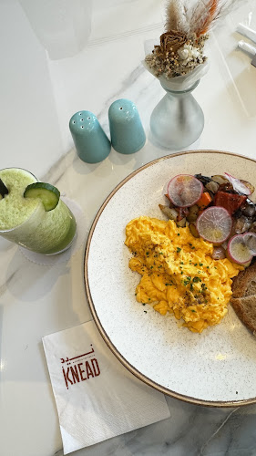 Villa 10, Plaza 30, Skh Fatima bint Mubarak St Former - Delma St - Abu Dhabi