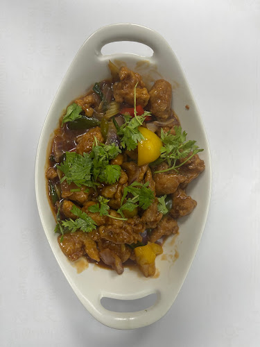 Al Mansoor Building - Shop No. 11 - University Road - Muwaileh Commercial - Industrial Area - Sharjah